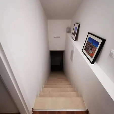 Piccola - 50m From Dubrovnik