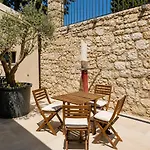 Piccola - 50m From The