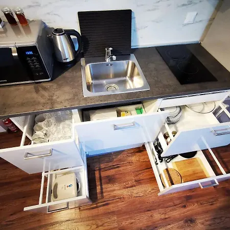 Appartement Piccola - 50m From